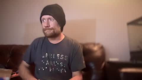 Snapshot of daemon456321 chatting on 02.27.25 daemon online show from 02.27.25