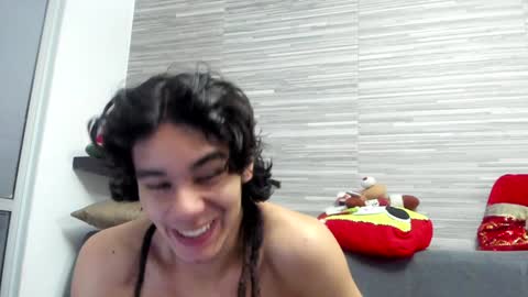 Snapshot of daemon_txuspunk chatting on 12.18.24 DAEMON online show from 12.18.24