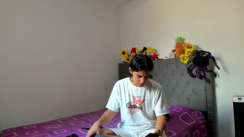 Snapshot of daemon_txuspunk chatting on 02.18.25 DAEMON online show from 02.18.25