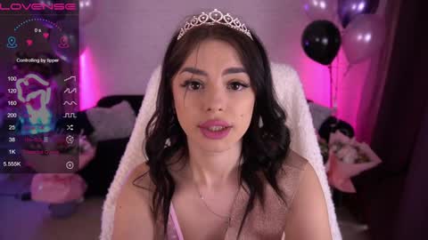 Snapshot of daenerys_daen chatting on 01.11.25 daenerys_daen online show from 01.11.25