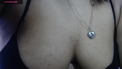 Snapshot of dafne_10 chatting on 12.17.24 dafne online show from 12.17.24