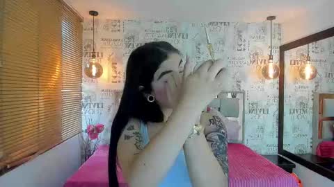 Snapshot of dafne_20 chatting on 09.08.25 dafne_20 online show from 09.08.25