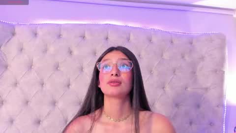 Snapshot of dafne_bss chatting on 05.20.26 dafne_bss online show from 05.20.26