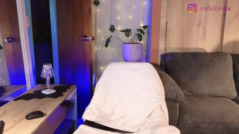 LORENA  online show from 10.01.25