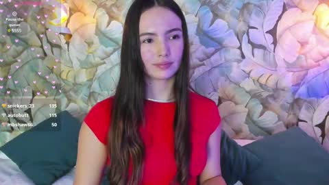 Snapshot of dafnevega chatting on 02.12.25 Dafne  online show from 02.12.25