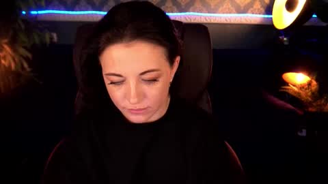 Dafni Mon online show from 10.07.25