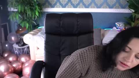 Dafni Mon online show from 02.02.26