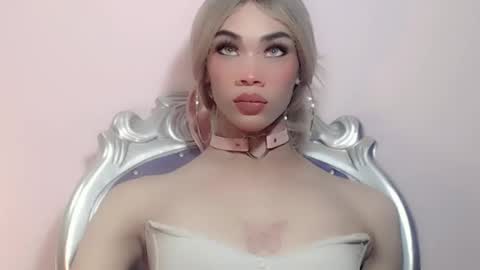 dafnne_dirty online show from 02.26.25