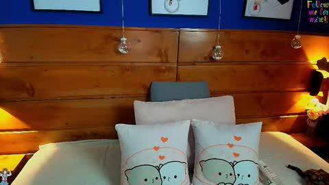  Dahiana  online show from 11.29.25