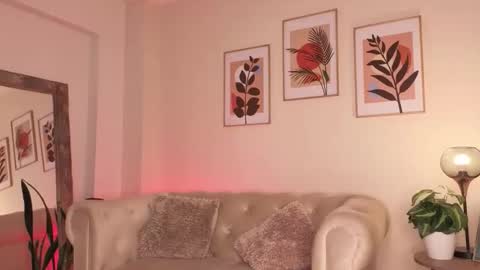 Snapshot of dahiana_walcott chatting on 02.16.26 Dahiann Walcott online show from 02.16.26