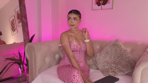 Snapshot of dahiana_walcott chatting on 03.04.26 Dahiann Walcott online show from 03.04.26