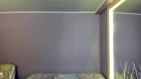 Dahiane Connor online show from 02.20.26