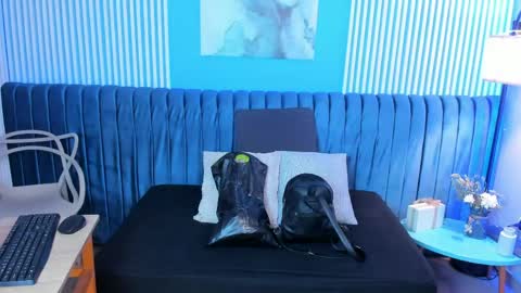 Dahiane Connor online show from 04.18.26