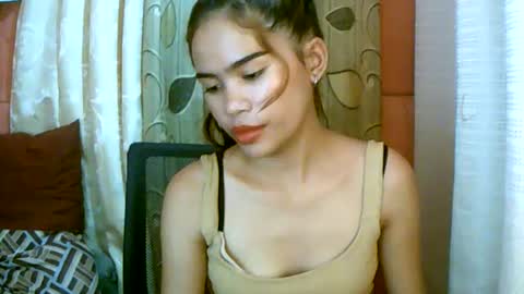 Snapshot of dahlia_123 chatting on 12.19.24 Im Dahlia online show from 12.19.24