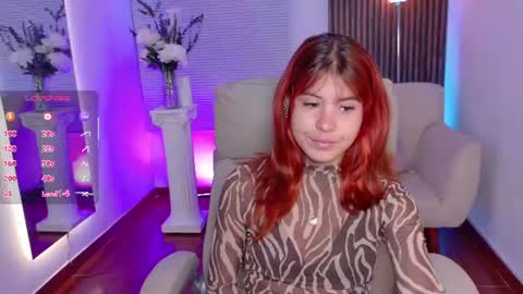 dahlia_grey online show from 07.08.26