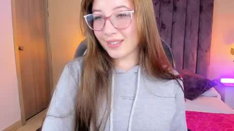 Snapshot of dahlia_rousse chatting on 10.26.25 Dahlia online show from 10.26.25