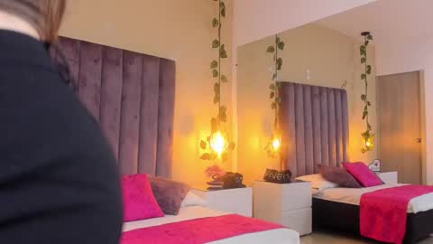 Snapshot of dahlia_rousse chatting on 11.07.25 Dahlia online show from 11.07.25