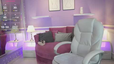 Dahlia Grey online show from 09.26.25