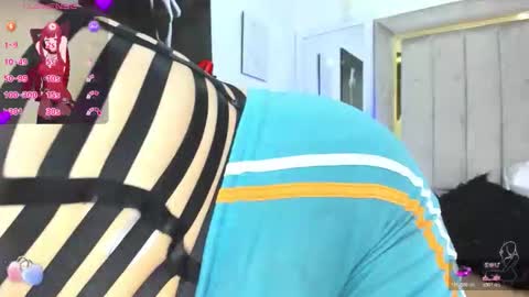 Dahlialee online show from 02.27.26