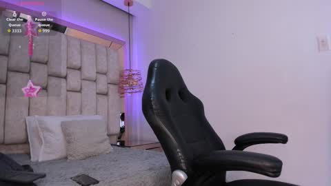 Daia Ortiz  online show from 09.23.25