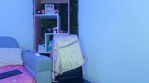 Angel online show from 03.03.25