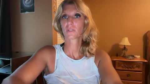 Daisy137 online show from 09.10.25