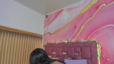 Snapshot of daisy__rose chatting on 05.18.26 Dai online show from 05.18.26