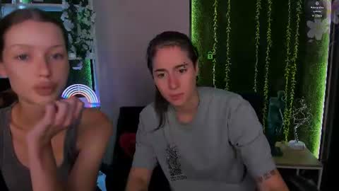 Snapshot of daisy_baby_ chatting on 07.29.26 daisy online show from 07.29.26