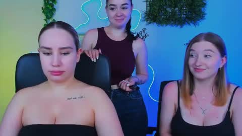 Little Di online show from 07.17.26