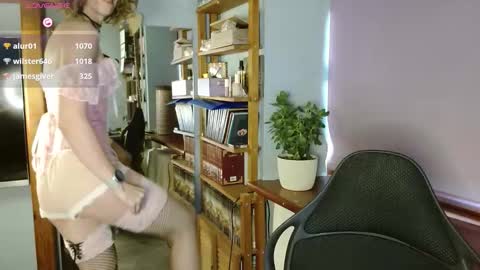 daisy_lovely online show from 11.10.25