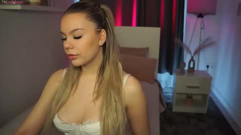 Daisy online show from 02.22.26