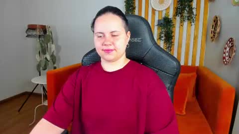 Snapshot of daisyharts chatting on 07.19.26 DaisyHarts online show from 07.19.26