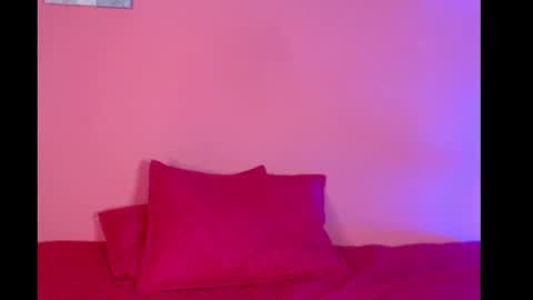 Snapshot of daisytaylor_ chatting on 02.18.25 Daisy online show from 02.18.25