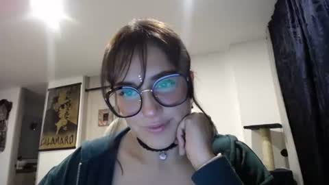 IG  dakotasofiaa online show from 02.23.25