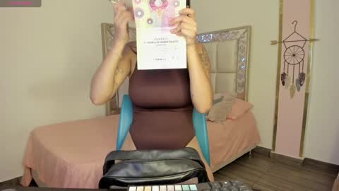 Snapshot of dakota_jenkins chatting on 01.25.25 janeth online show from 01.25.25
