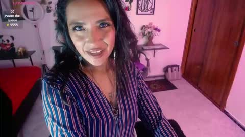 Caroliina online show from 02.07.26