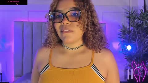  Danna  online show from 05.11.26