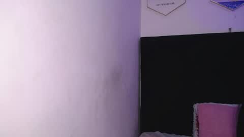 Daakota  online show from 04.18.26