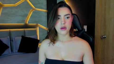 Snapshot of dakotarussell_ chatting on 02.02.26 Dakota online show from 02.02.26