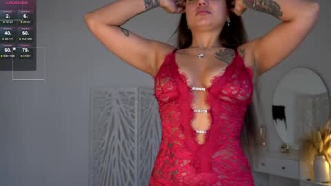 Snapshot of dakotasi chatting on 05.30.26 Dasha online show from 05.30.26