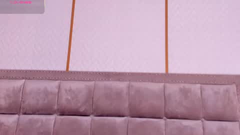 Snapshot of dakotawangi chatting on 06.28.26 online show from 06.28.26