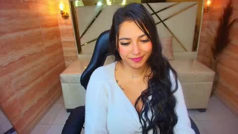 Snapshot of dakotha_v chatting on 02.04.26 Dakotha online show from 02.04.26