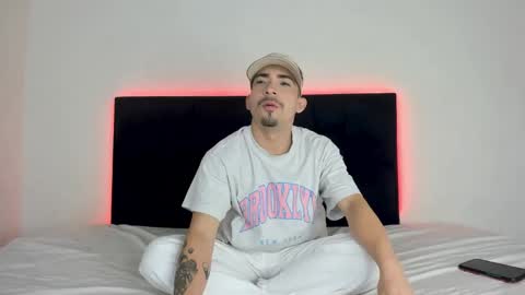     online show from 02.11.25