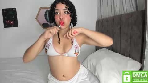 Snapshot of dalhila chatting on 10.23.25 D A L H I L A online show from 10.23.25