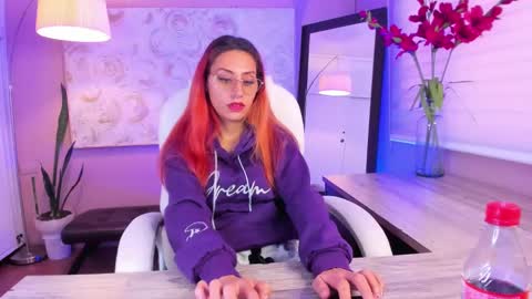 Snapshot of dalia_garrett chatting on 01.10.25 Dalia online show from 01.10.25