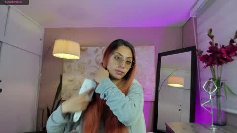 Snapshot of dalia_garrett chatting on 01.16.25 Dalia online show from 01.16.25