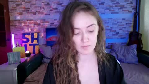 Snapshot of dalia_peach chatting on 05.28.26 Dalia online show from 05.28.26