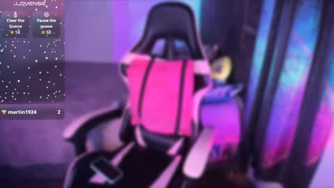 Dalia April online show from 04.08.26