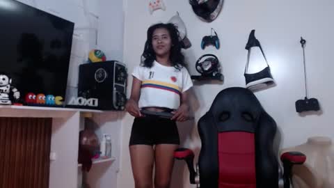 Snapshot of daliila_queen chatting on 07.03.26 dalila online show from 07.03.26