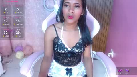 Snapshot of daliila_queen chatting on 07.20.26 dalila online show from 07.20.26